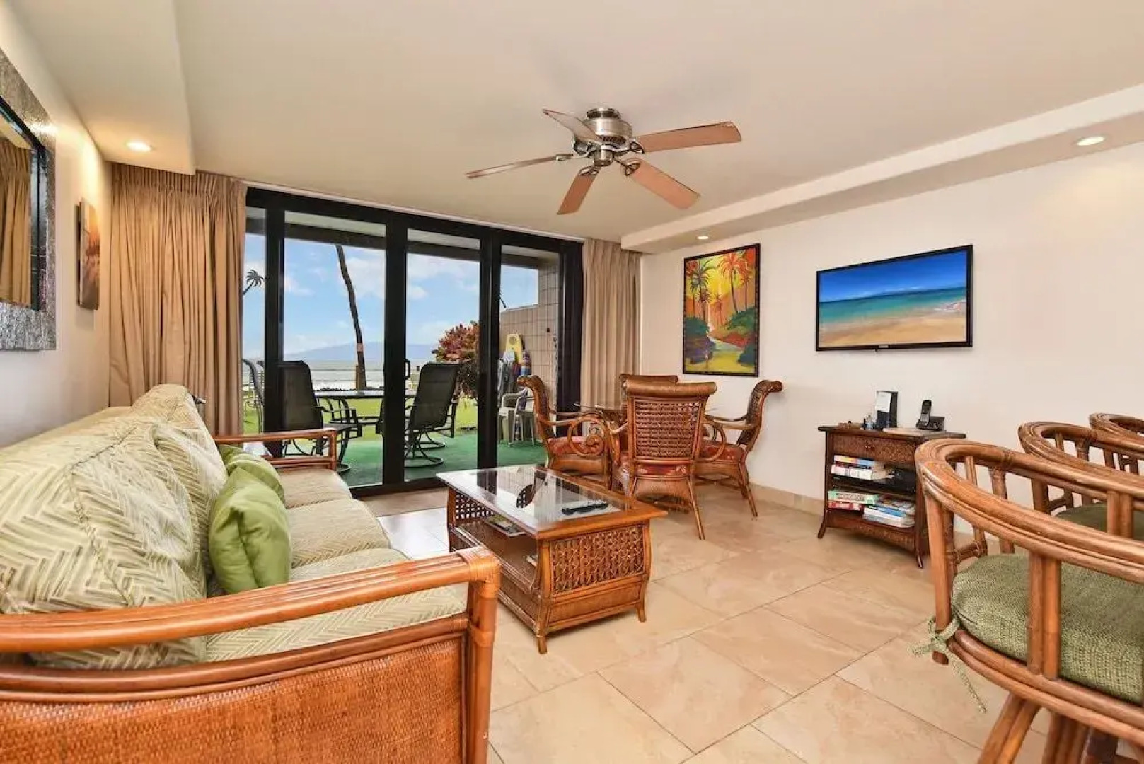 Kaleialoha #113 1 Bedroom 1 Bathroom Condo by Redawning