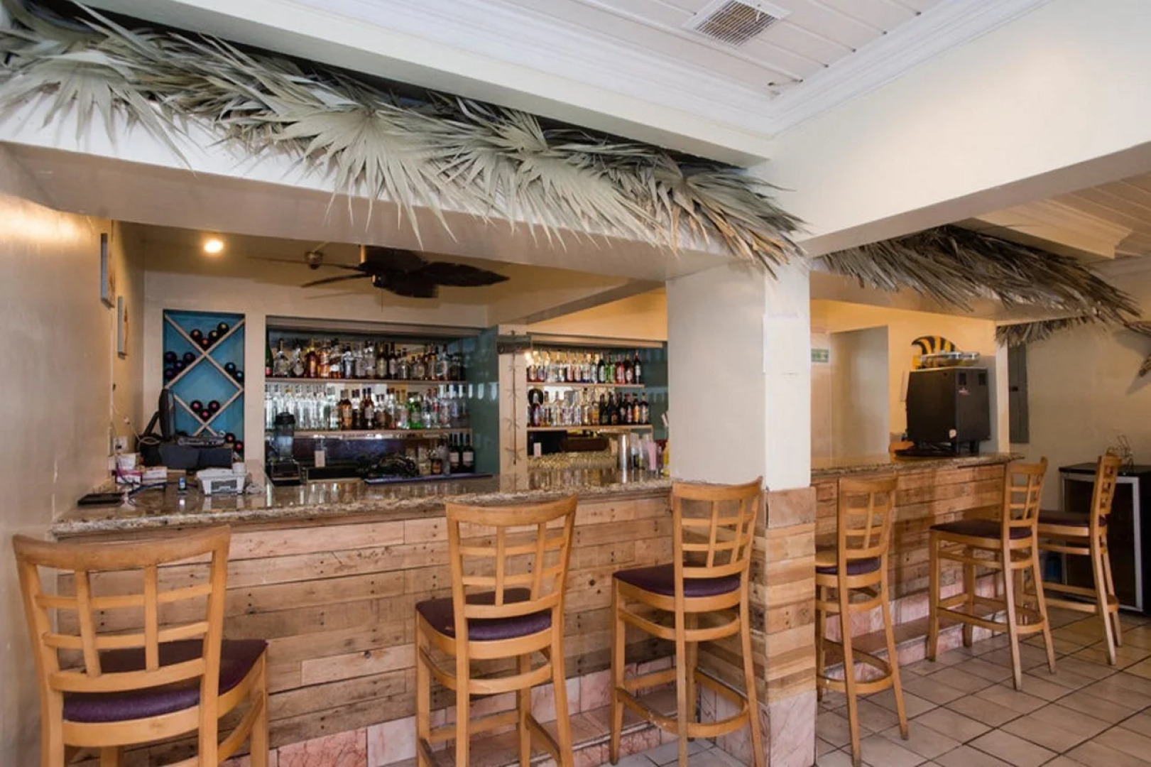 Flamingo Bay Hotel & Marina at Taino Beach