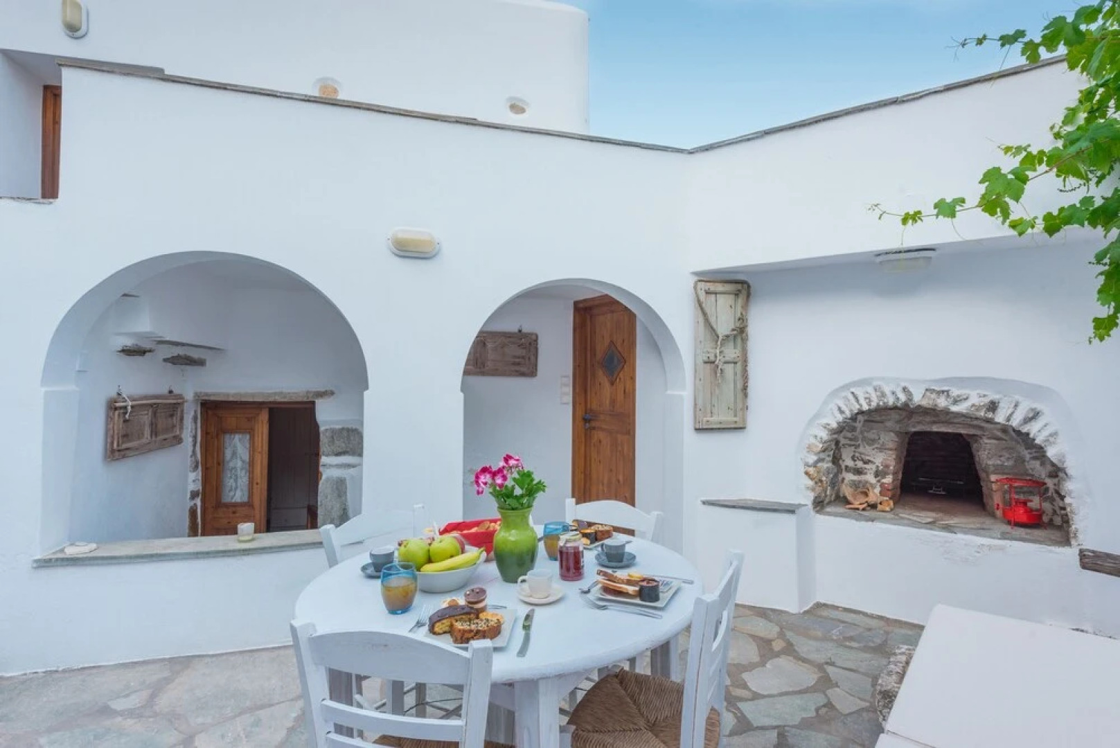 Thymianos Apartments