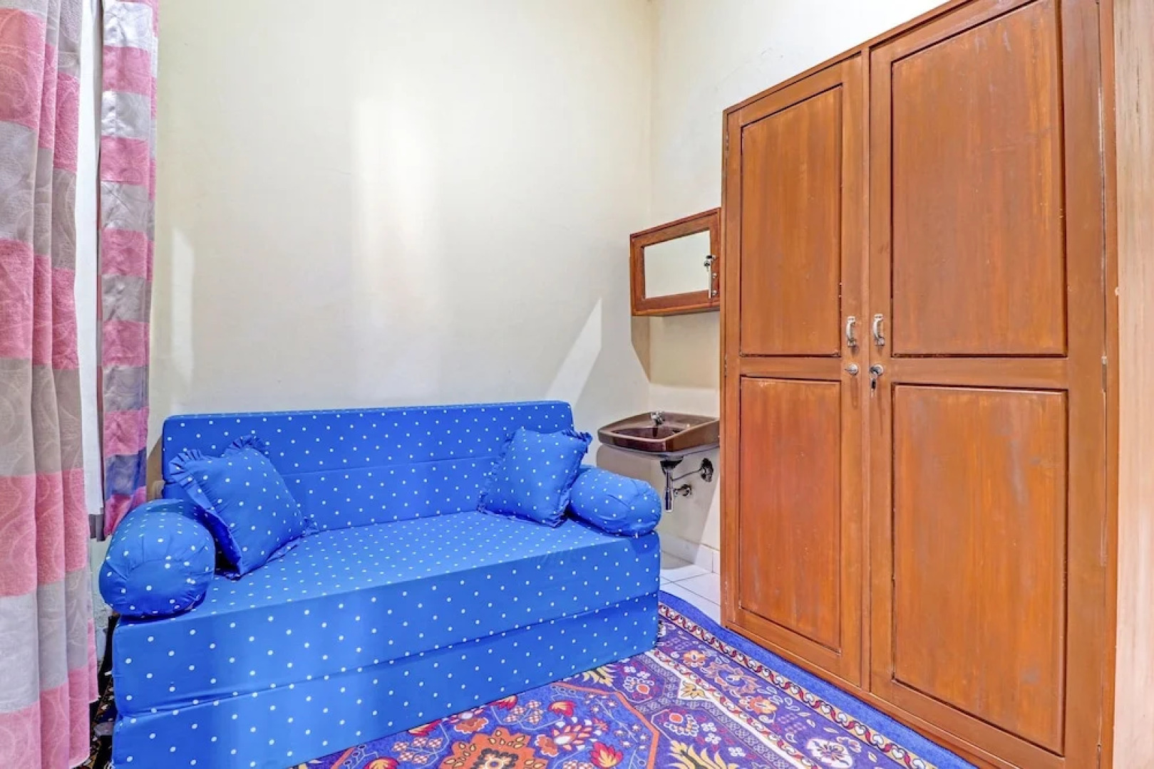 OYO Life 91480 Putridapisa Syariah