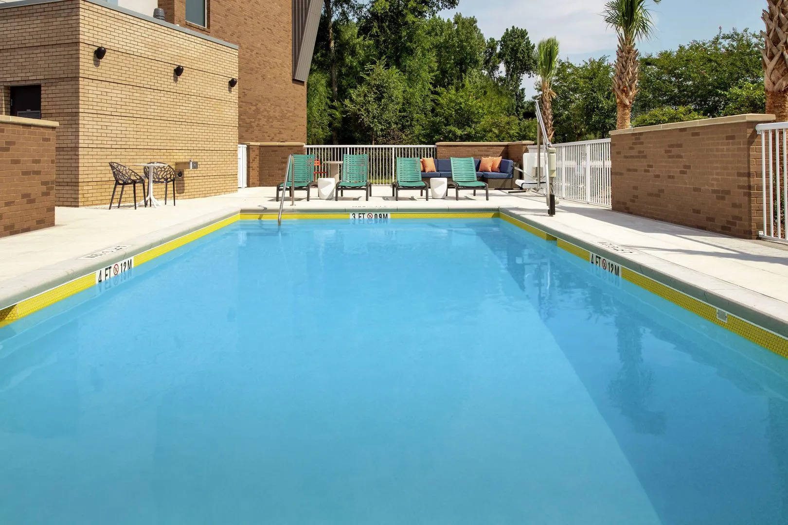 Tru by Hilton Mt Pleasant Charleston