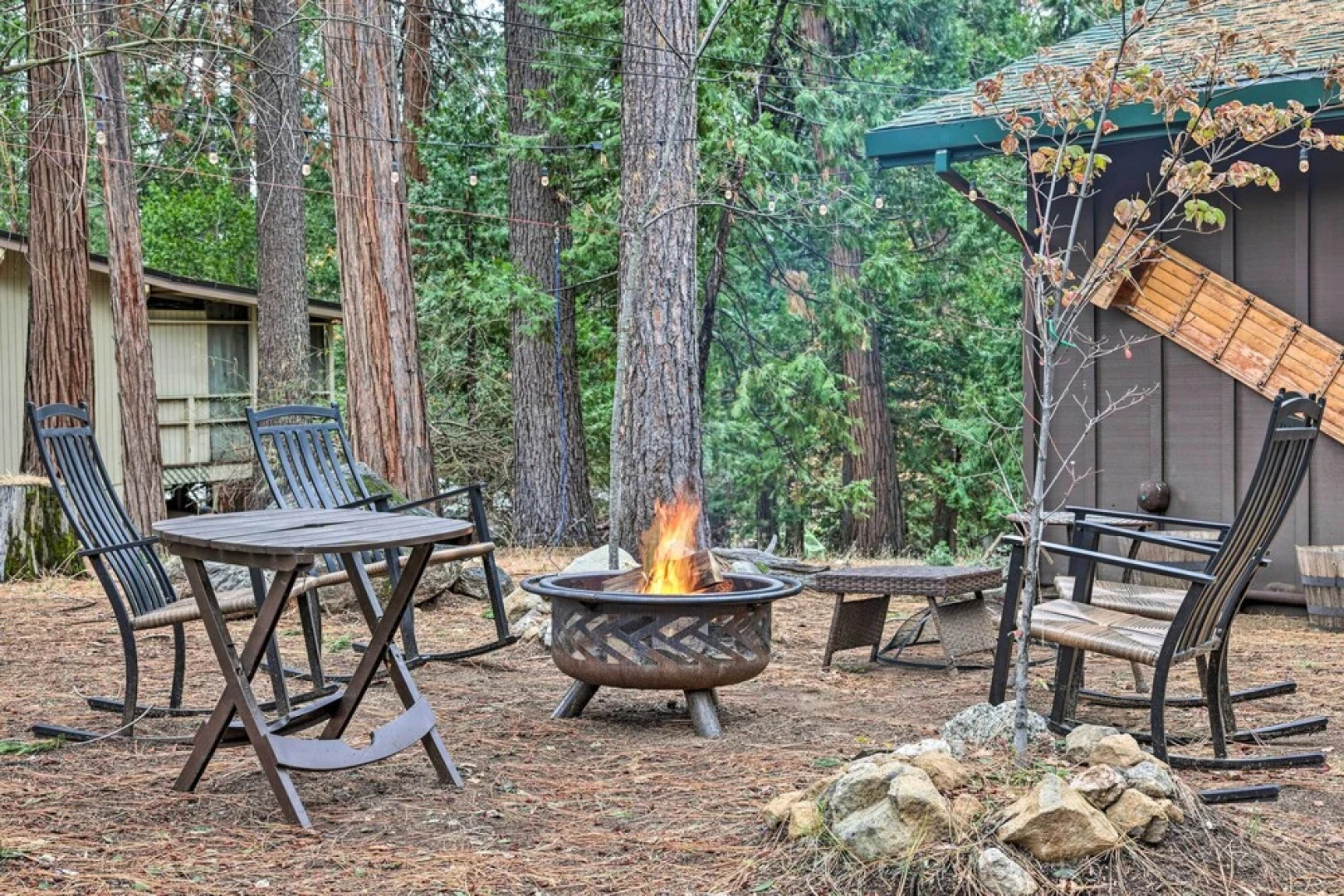 Idyllic Cabin w/ Fire Pit, 1 Mi to Mi-wuk Village!