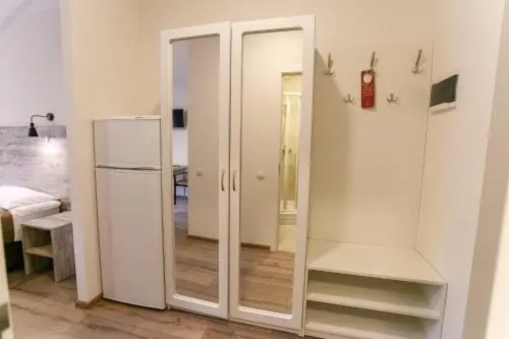 Apartment on Zodchih st.