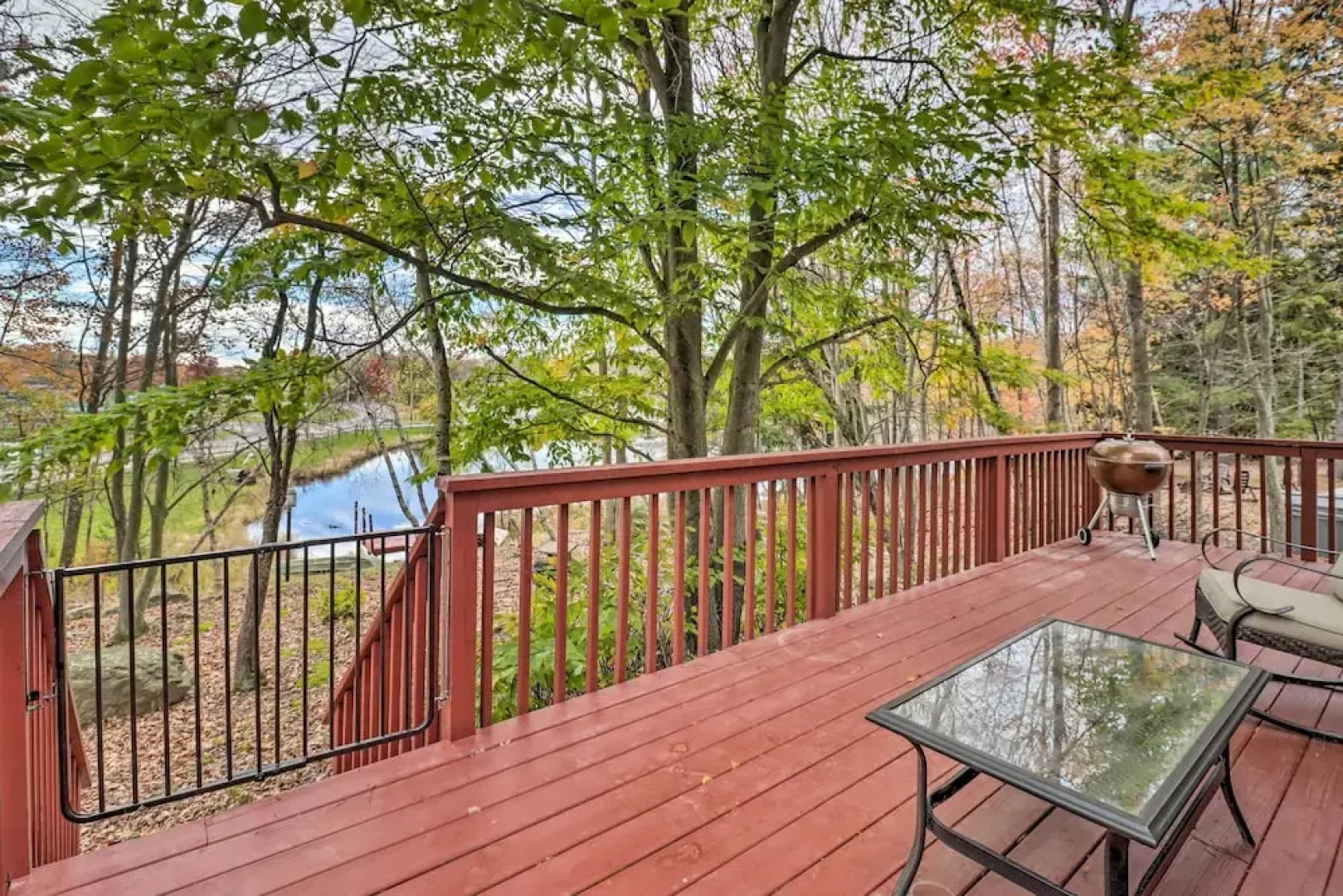 Walk to Beach: Lakefront Pocono Escape w/ Fire Pit