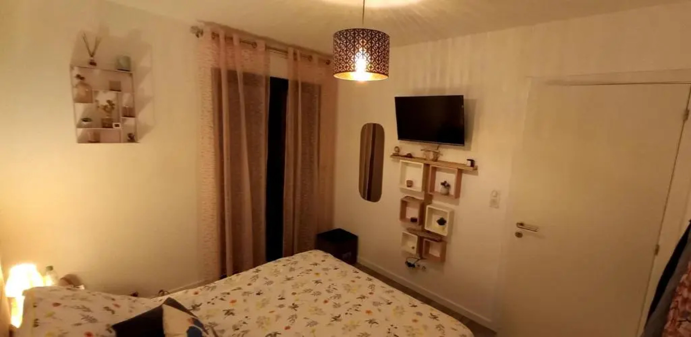 Appt vue mer Baie Ajaccio PietroBeach à 25m d'une crique magnifique