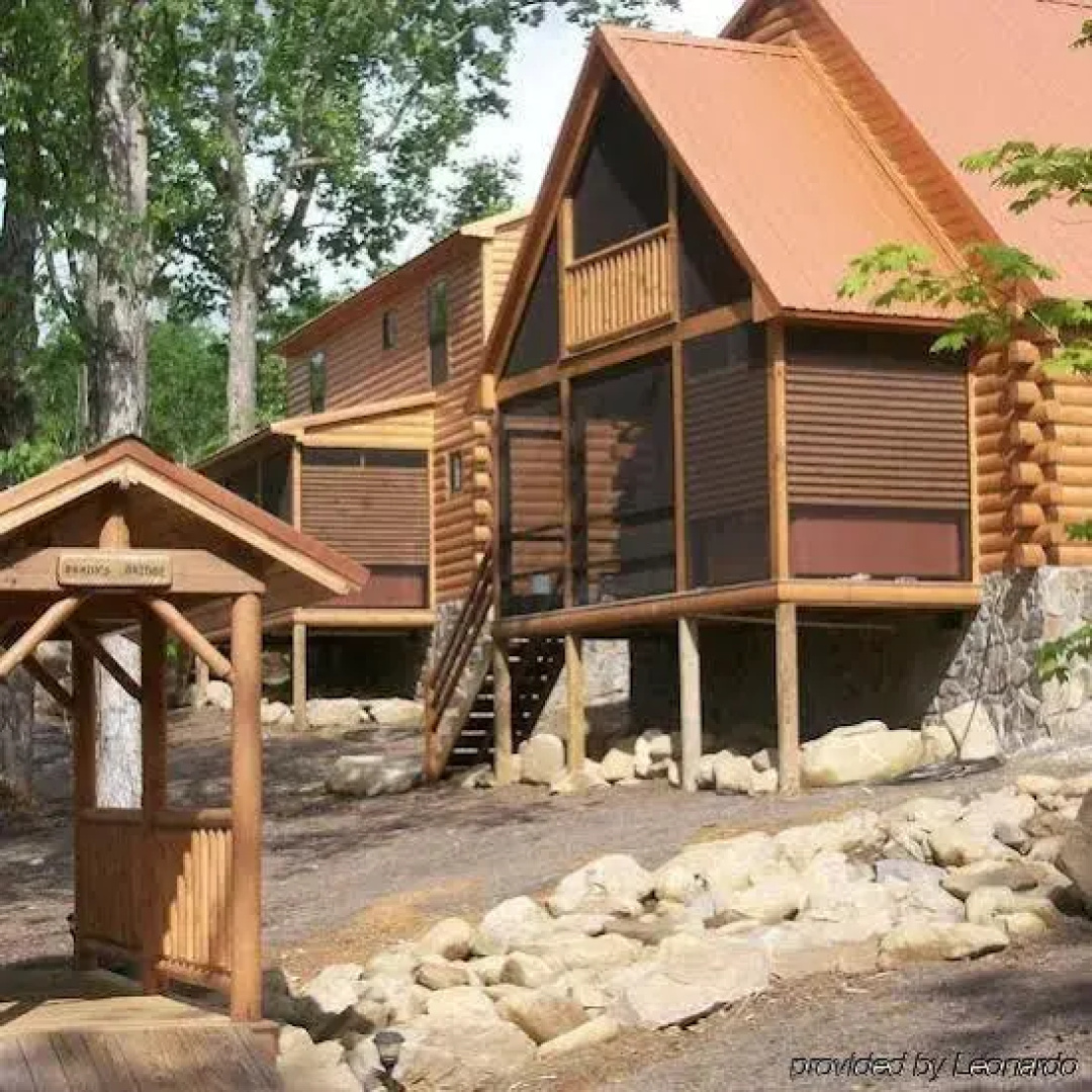 White Oak Lodge & Resort