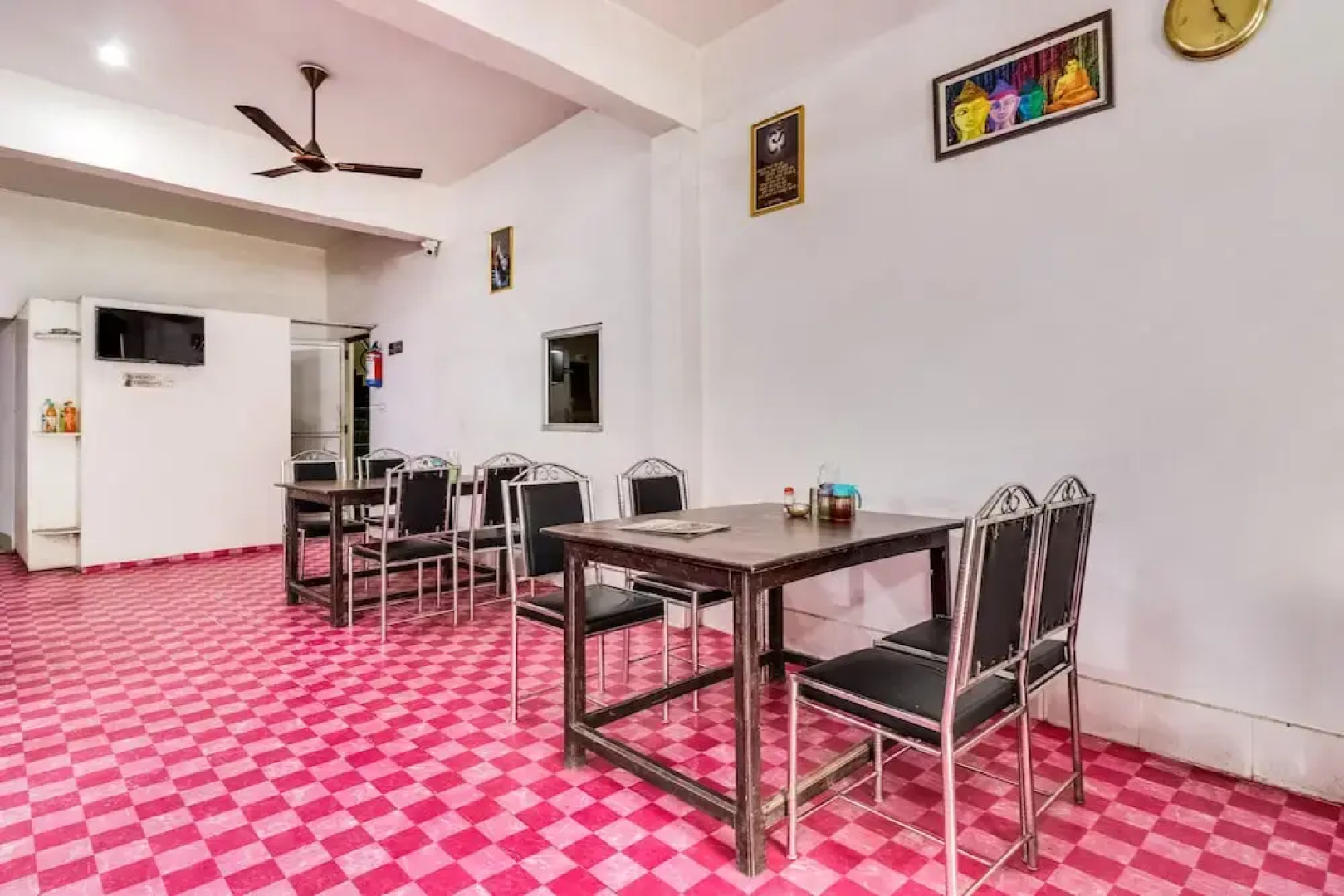 SPOT ON 47680 Hotel Atithi And Restaurant