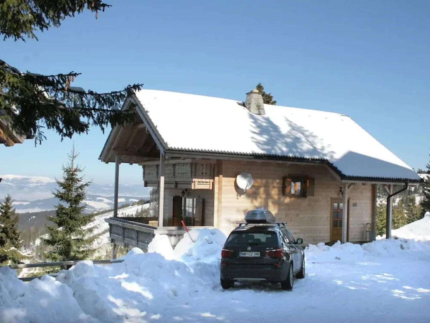 Luxury Chalet with Sauna in Koralpe near Ski Area