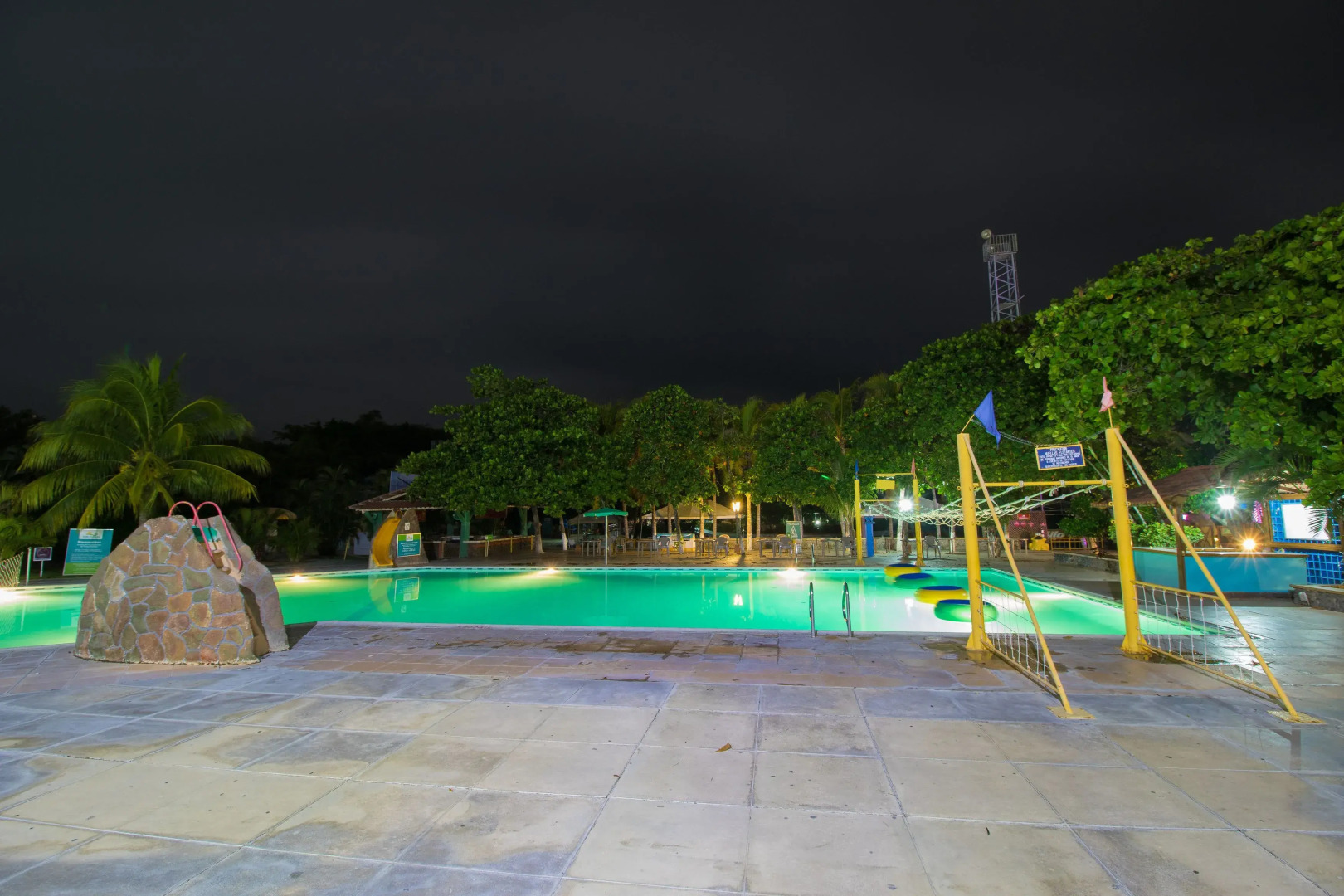 Valle Dorado Resort & Parque Acuático