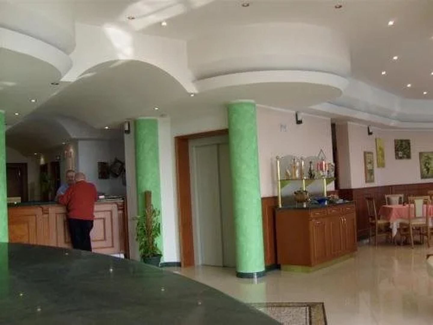 Hotel - Motel Flower