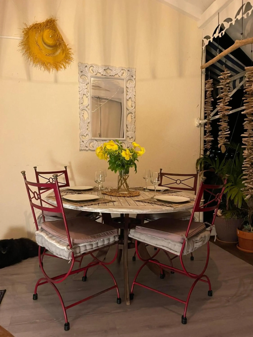 Blue Lagoon, cottage les pieds dans l eau