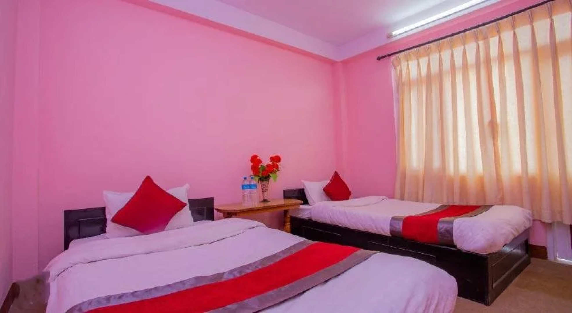 Hotel Himalayan Sunrise