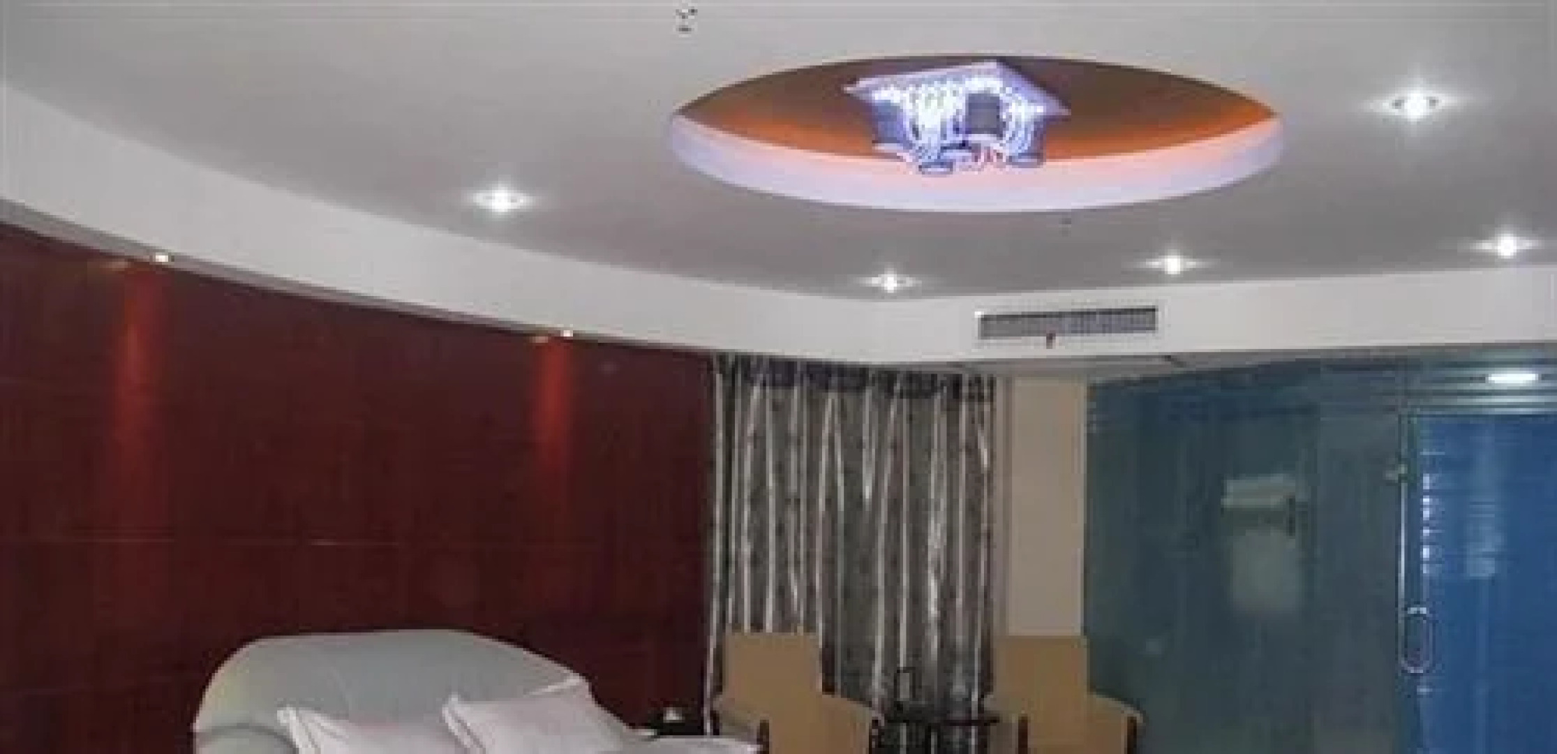 Jingdezhen Royal Santo Hotel