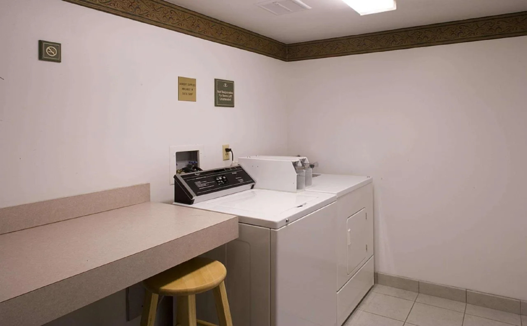 Hampton Inn & Suites Asheville Airport