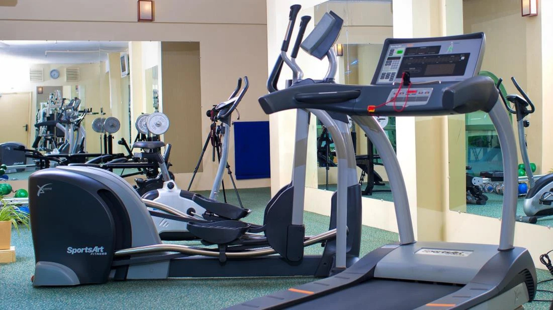 Hai Phong Harbour View Hotel