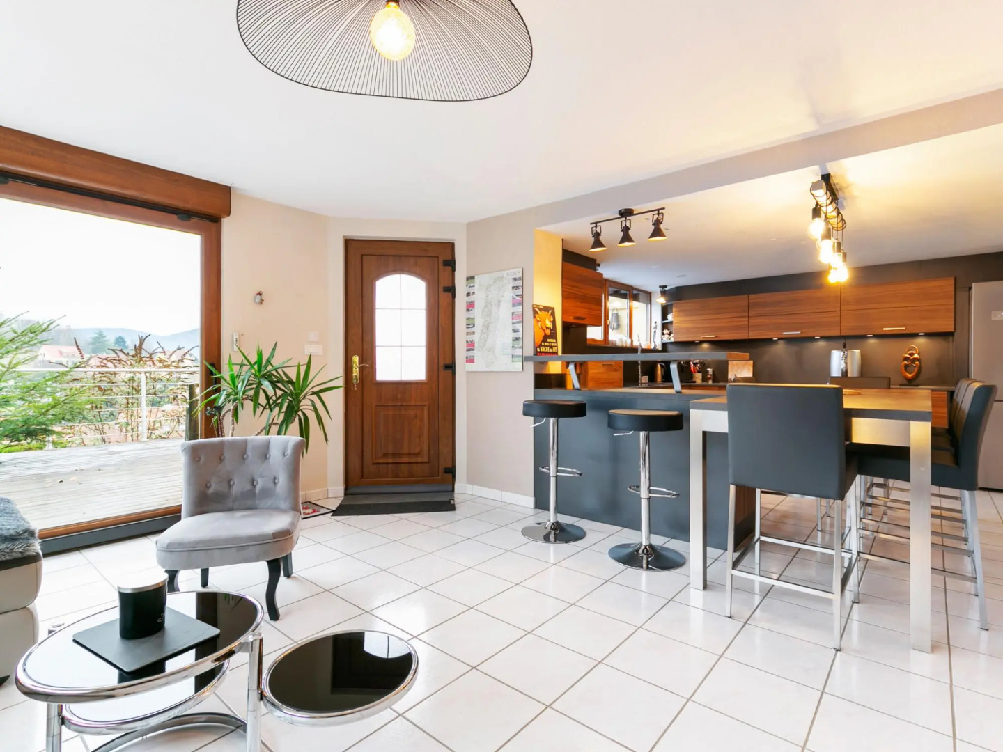 Majestic Holiday Home in Neubois with Private Pool