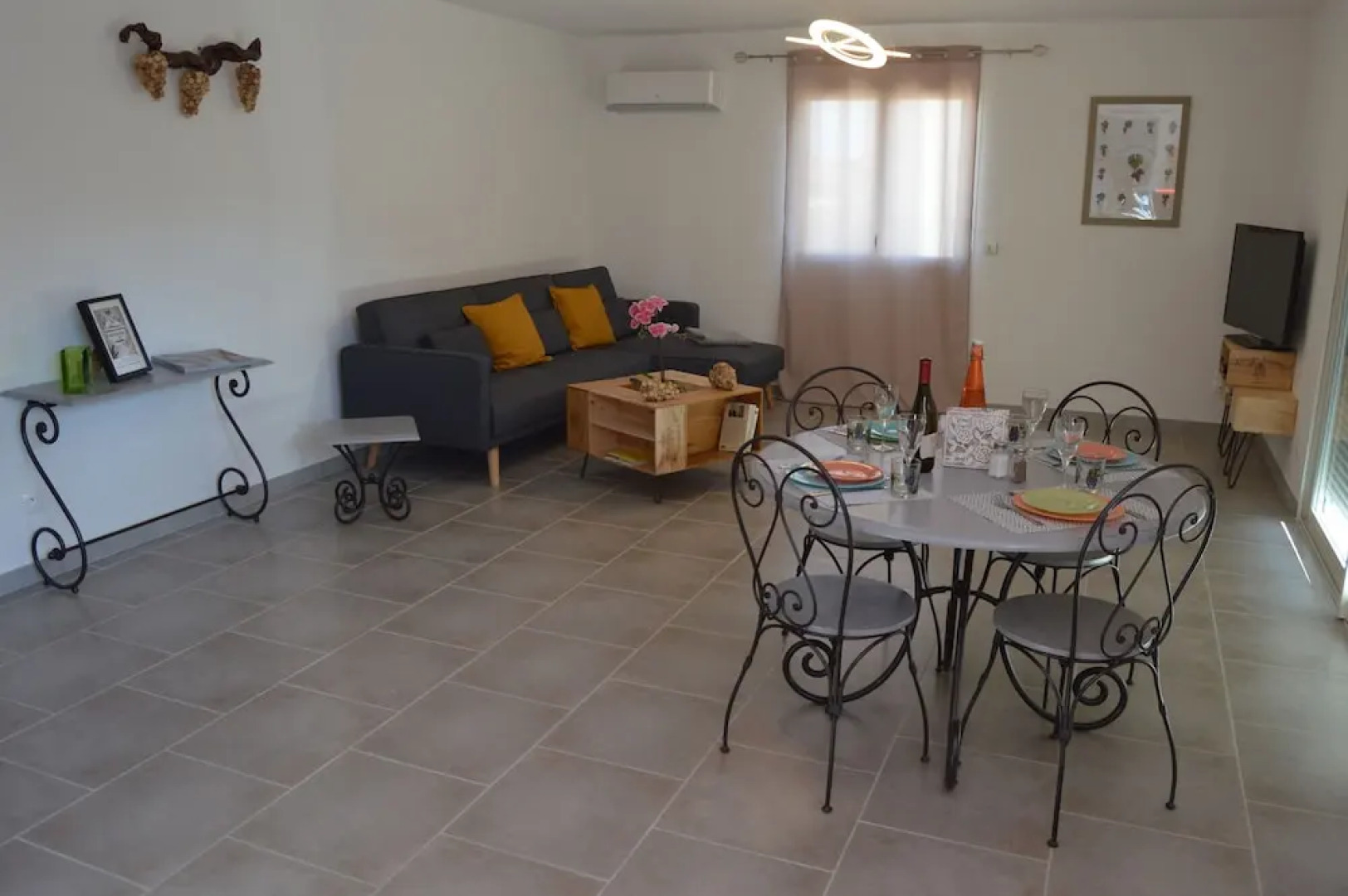 A 2 pas des vignes numero 12