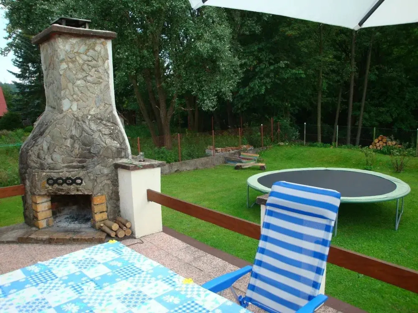 Serene Holiday Home in Mladé Buky with Private Pool and Trampoline