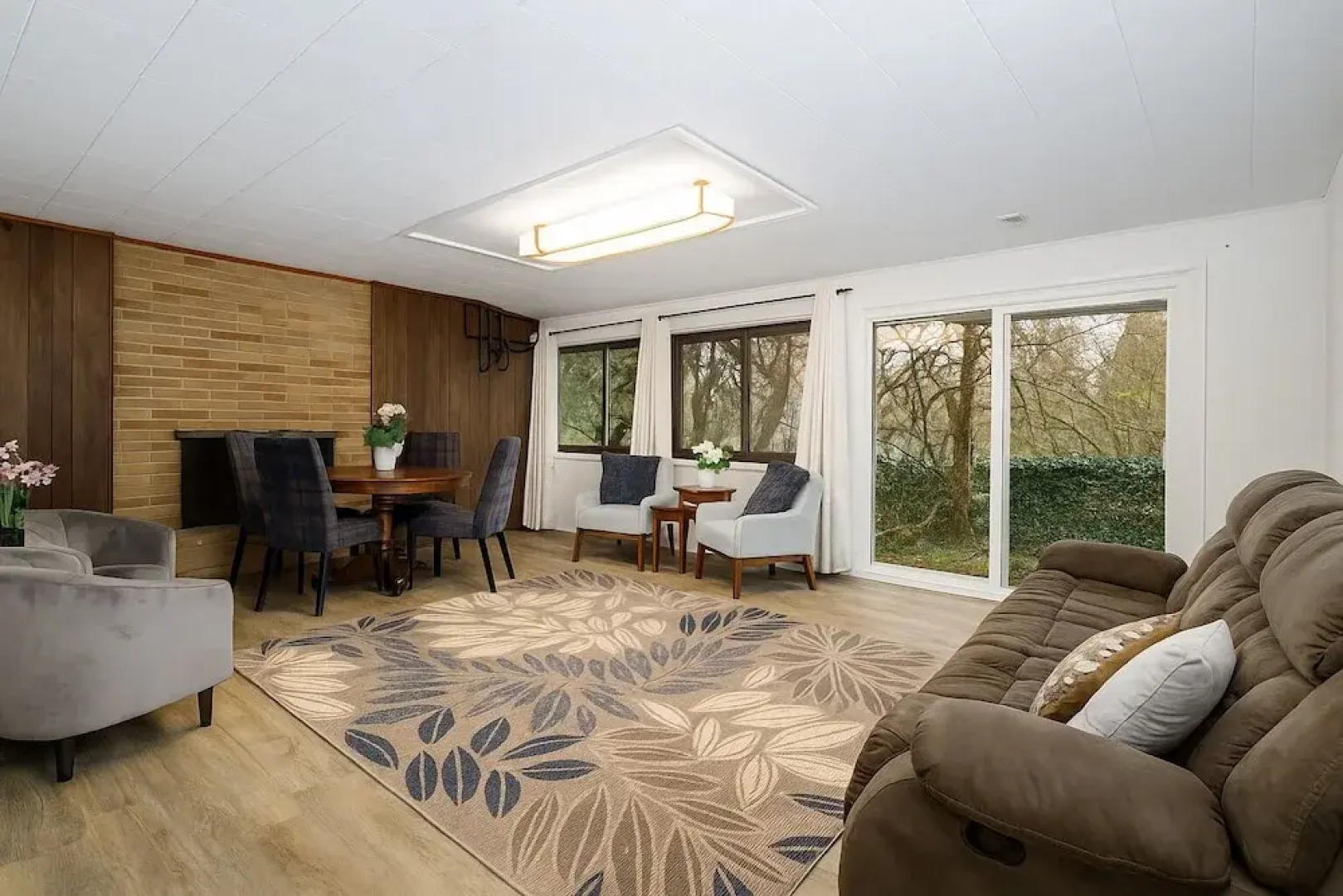 Peaceful House in Lake Forest Park