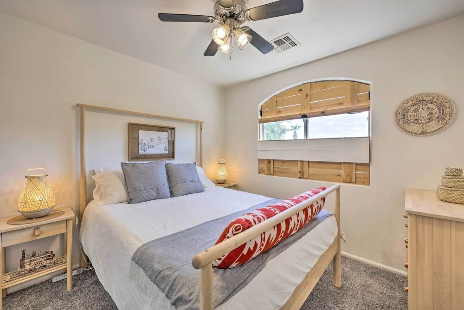 Updated Maricopa Retreat < 2 Miles to Golf!