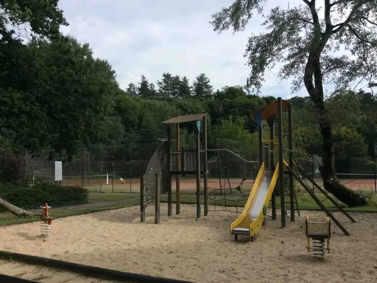 Apartment With 2 Bedrooms in Neufchâtel-hardelot, With Pool Access, Furnished Garden and Wifi - 2 km From the Beach