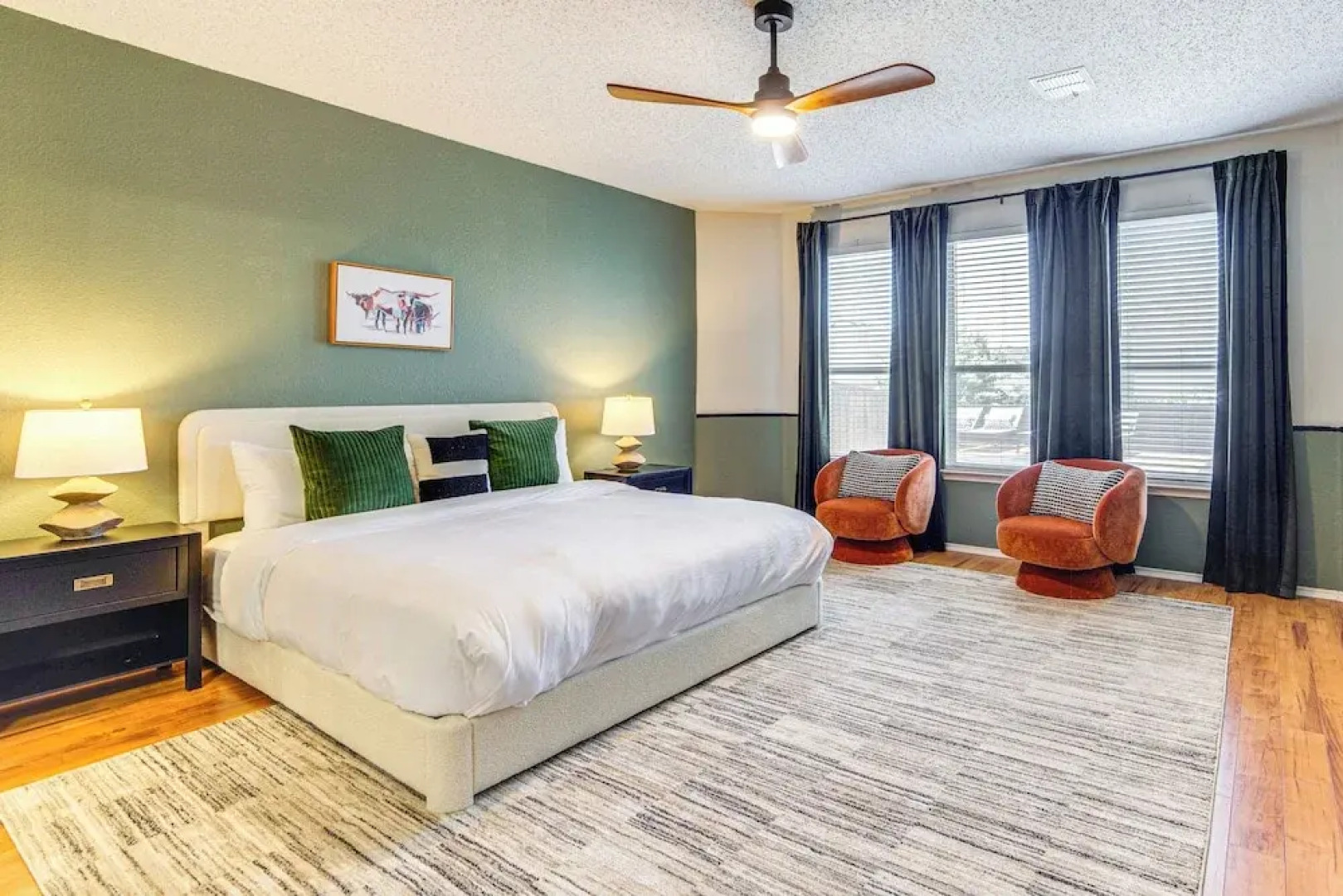 Game Room, Hot Tub & Pool! Grand Prairie Getaway