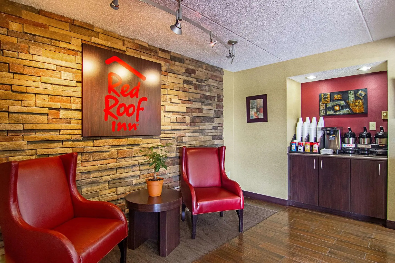 Red Oak Inn Detroit - Southfield