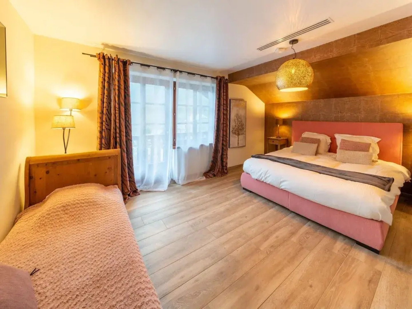 Holiday Home in Membre With Garden