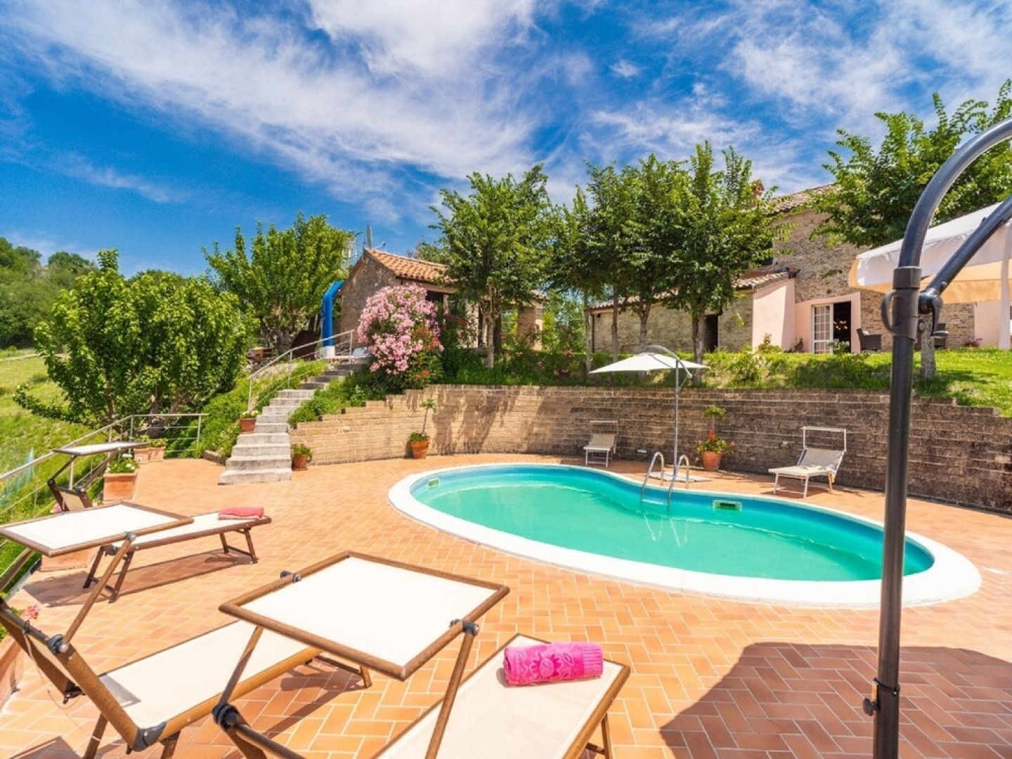 Villa With Private Swimming Pool and Beautiful View