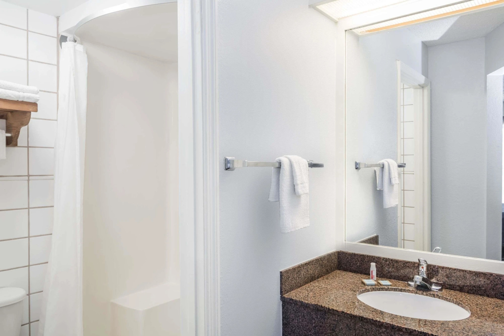 Baymont by Wyndham Lake Park Valdosta I-75