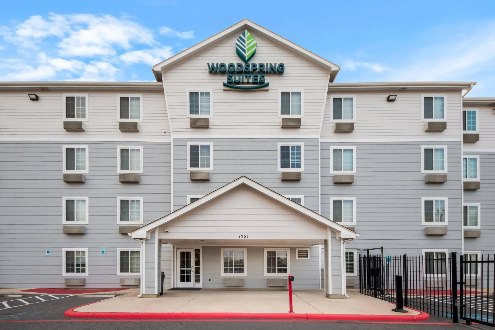 WoodSpring Suites San Antonio South