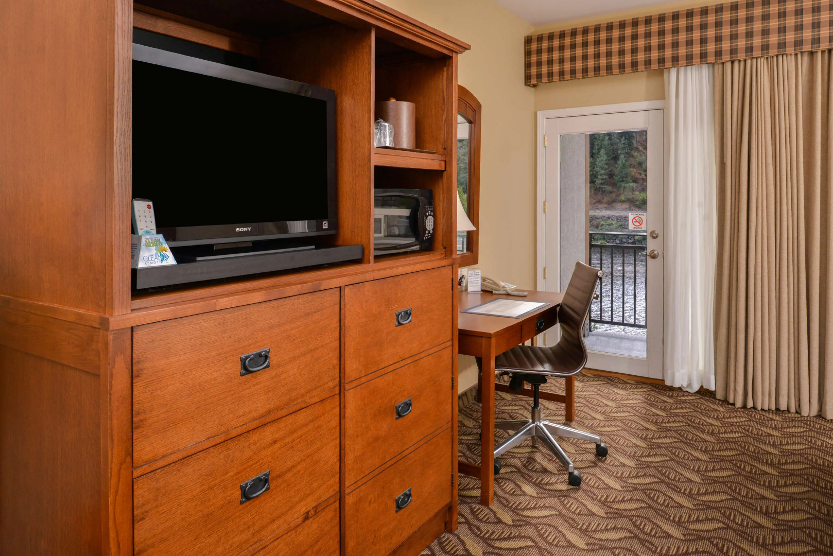 Best Western Lodge At River's Edge