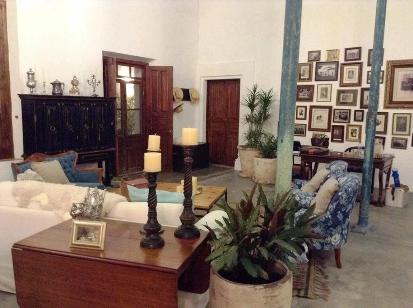 La Casona Del Banco