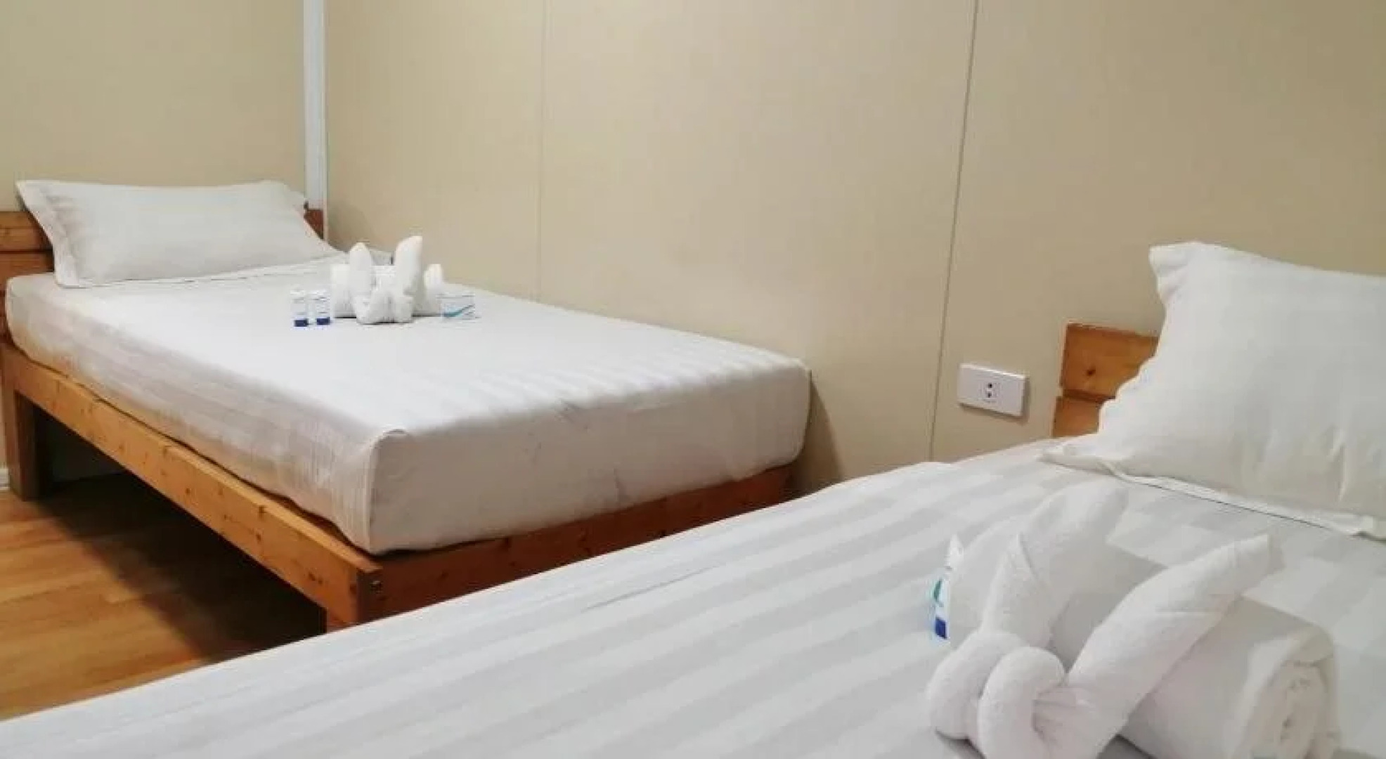 By The Sea Hotels - Bulalacao