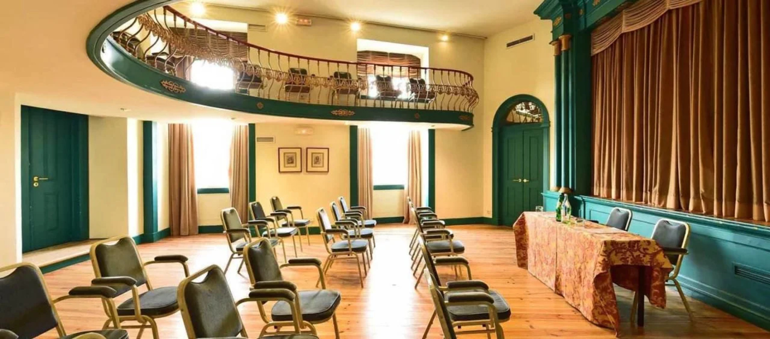 Pousada Palácio de Queluz – Historic Hotel