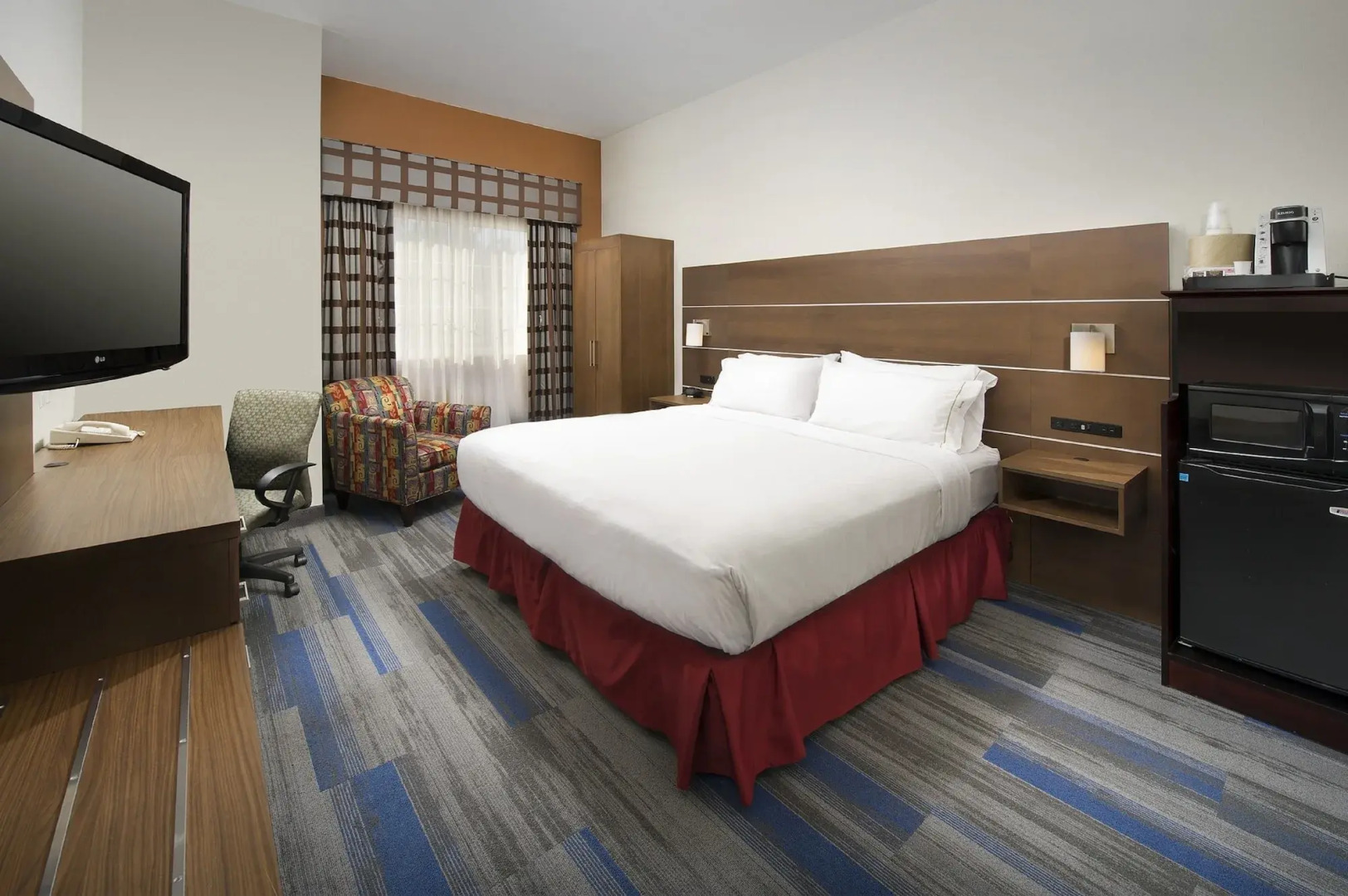Holiday Inn Express & Suites Charlottesville - Ruckersville by IHG