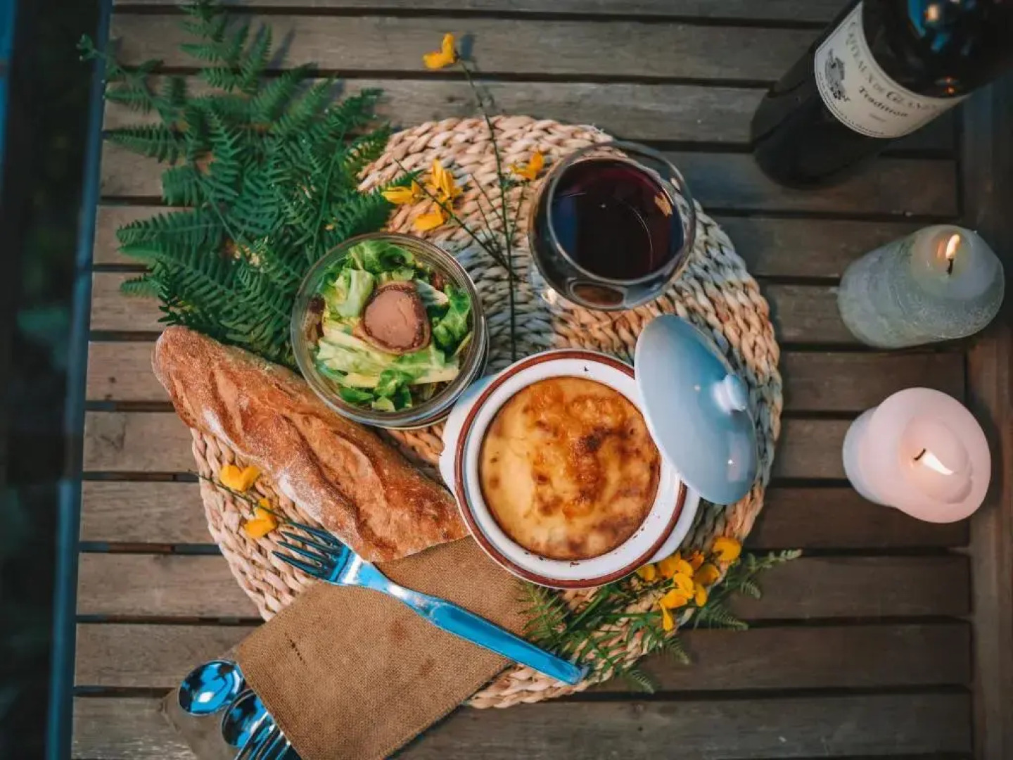 Hetre Sous Le Charme