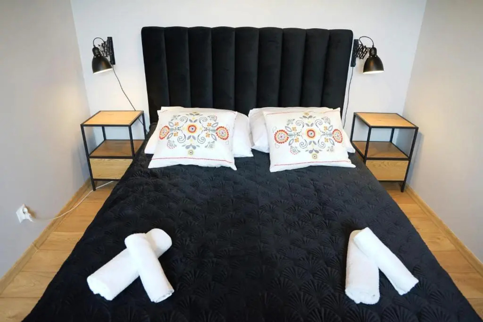 Holiday Resort With Sauna and Jacuzzi, Mielenko