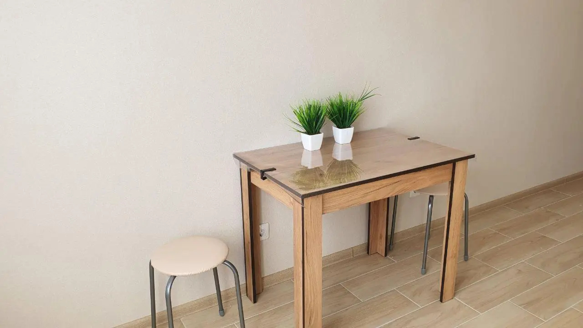 Апартаменты на улице Первоцветная 1