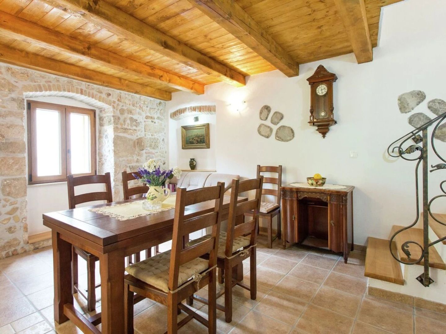 Beautiful Holiday in Krk Town, with Wifi And Roof Terrace, 300 Meters From Beach