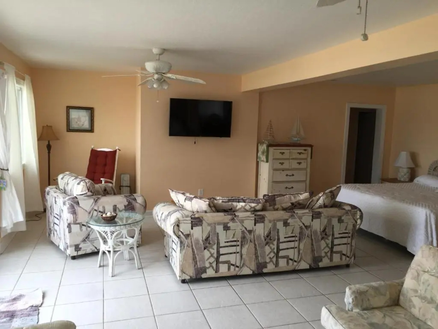 Sea Scape Oceanfront Motel