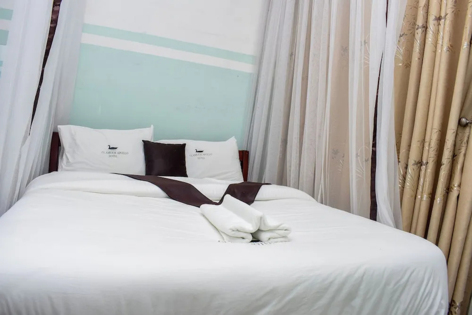 Glamour Apollo Hotel Webuye