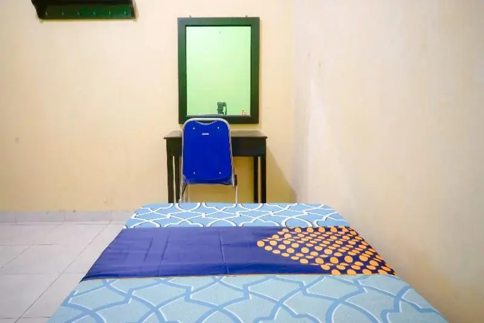 Wallet Family Residence Syariah by OYO Rooms