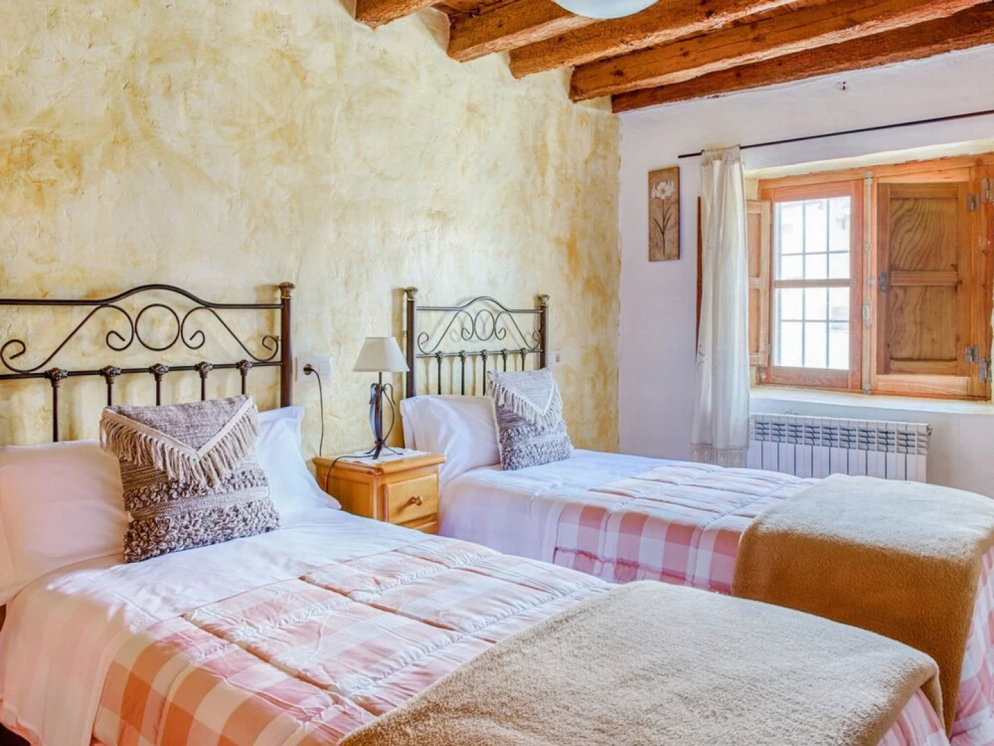 Traditional Cottage in Atauta near Traditional Winery