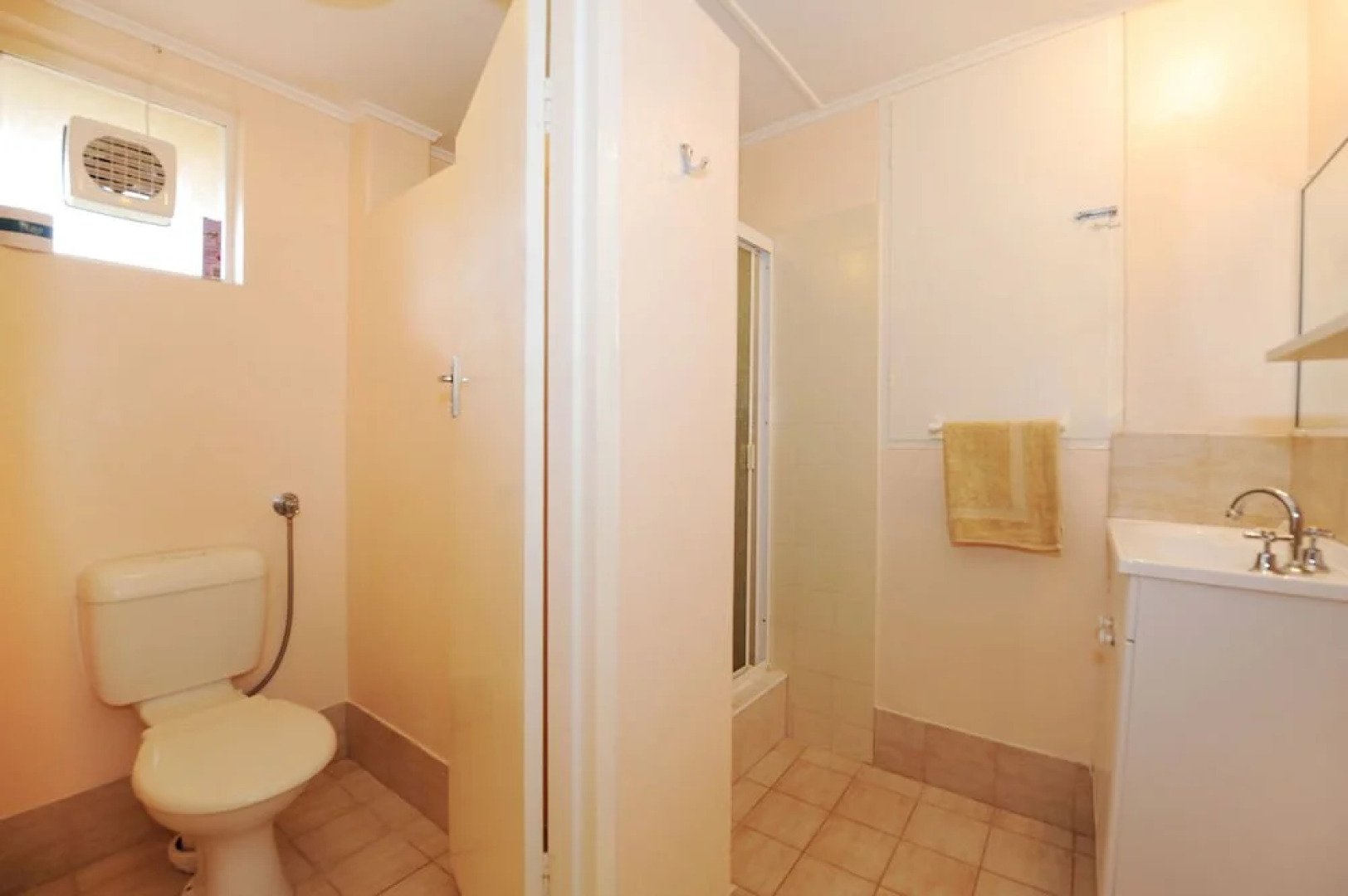 Albany View St Lodge B&B