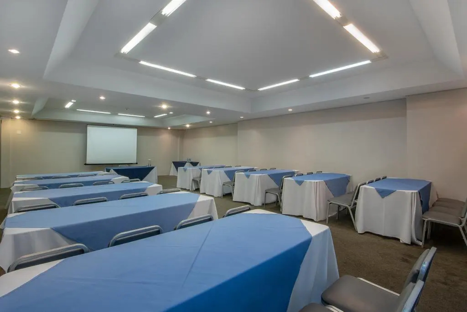 Hotel Adrianópolis All Suites