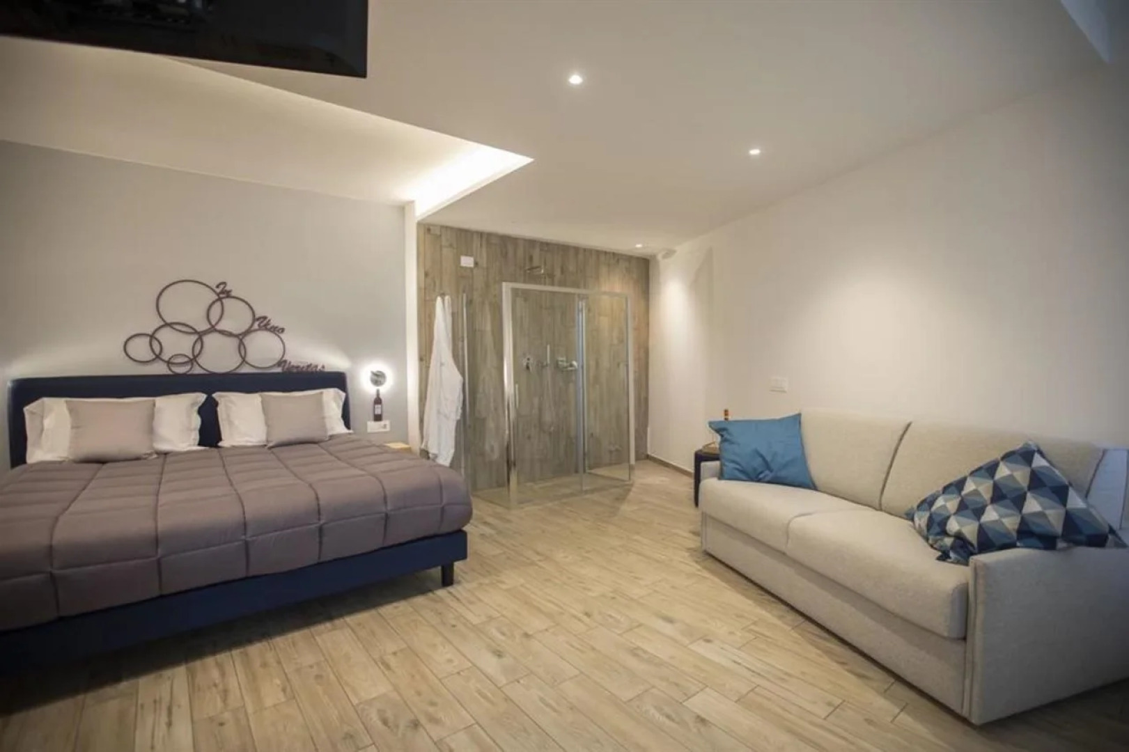 Vesuvio Inn Bed & Wine Experience