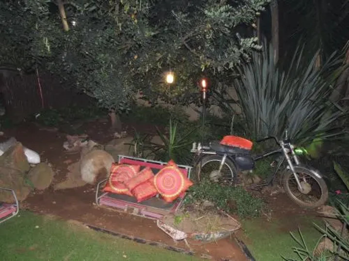 Die Houthuis Guest House