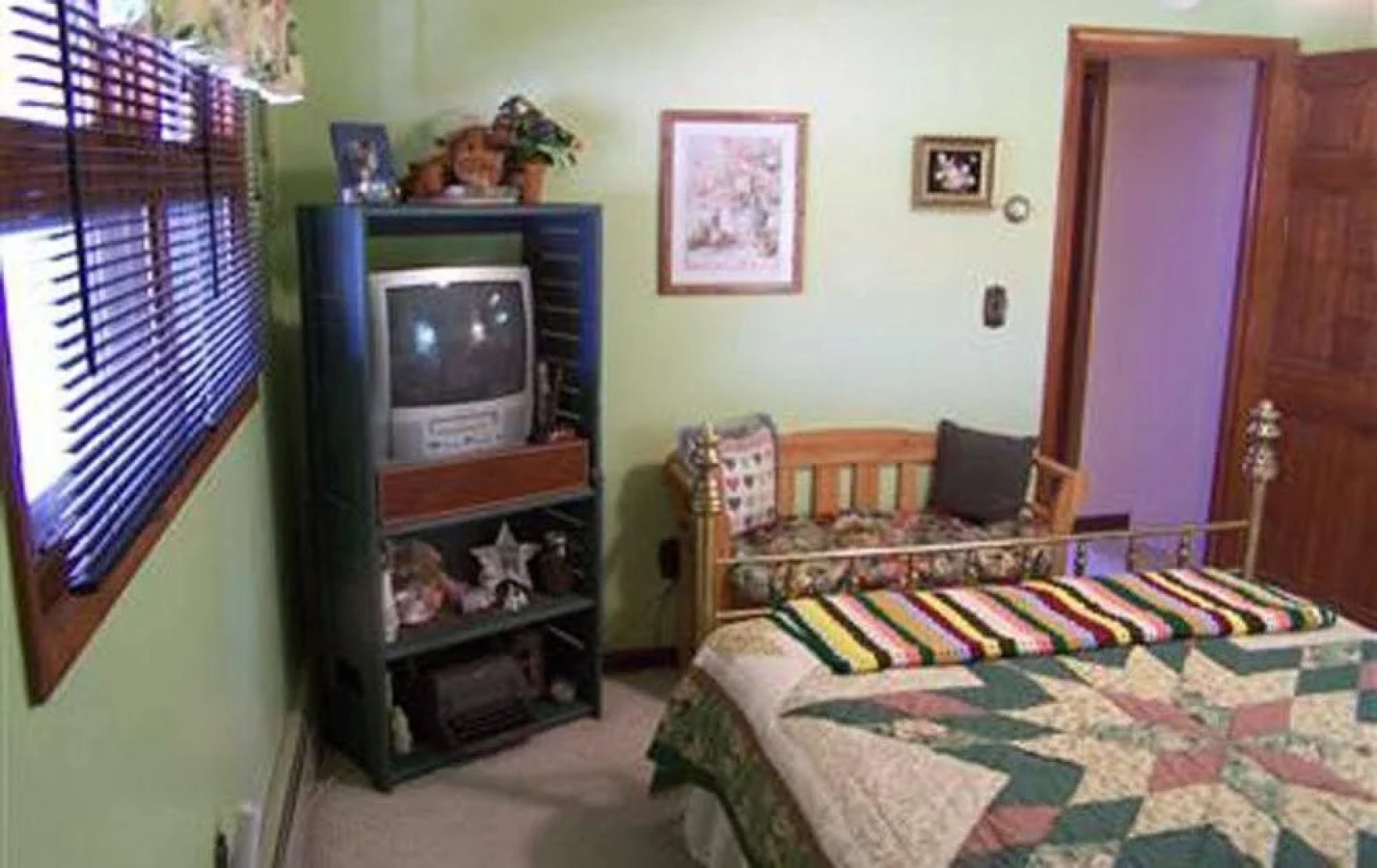 AppleLodge Bed and Breakfast