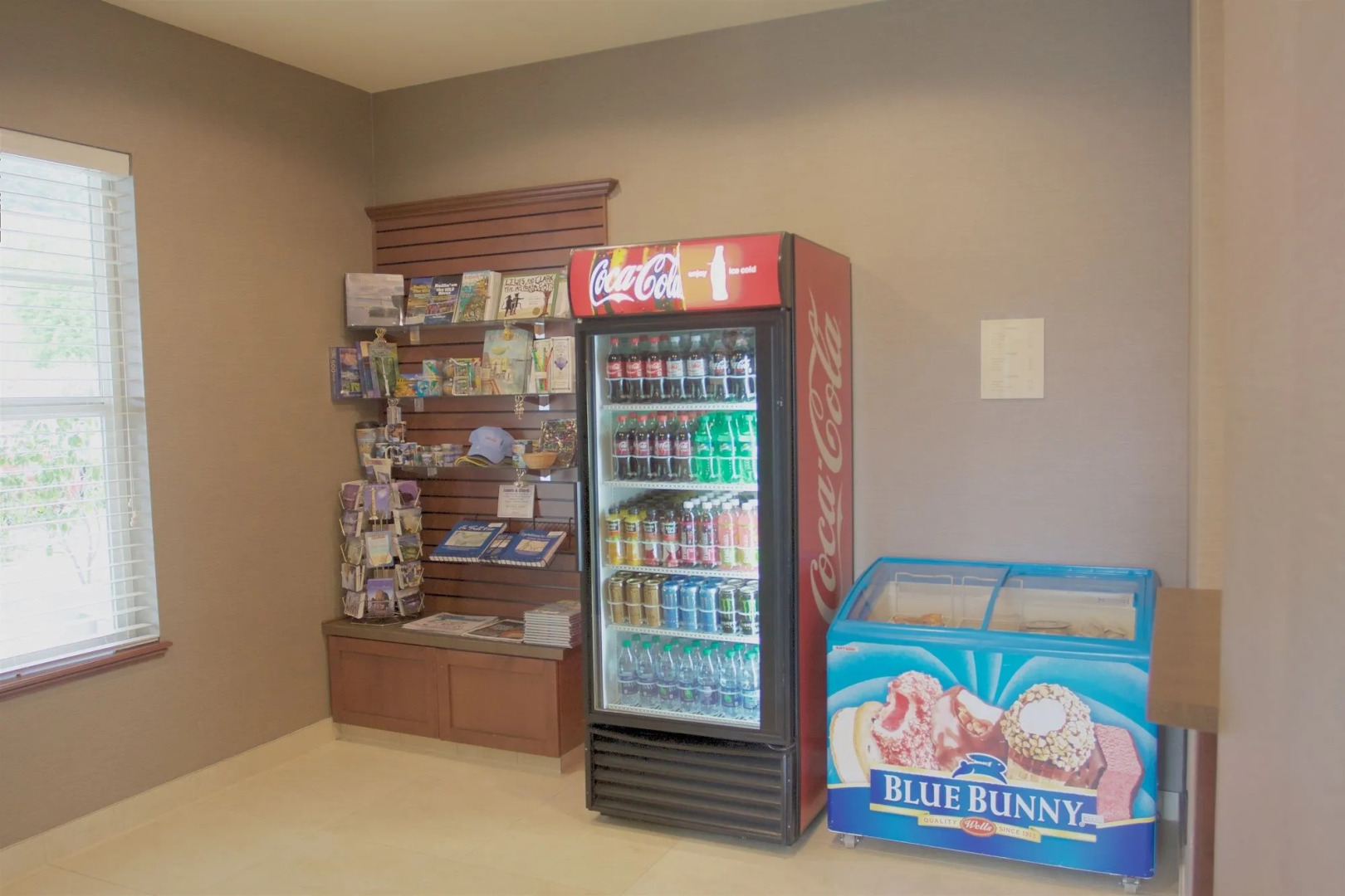 Holiday Inn Express & Suites Astoria by IHG